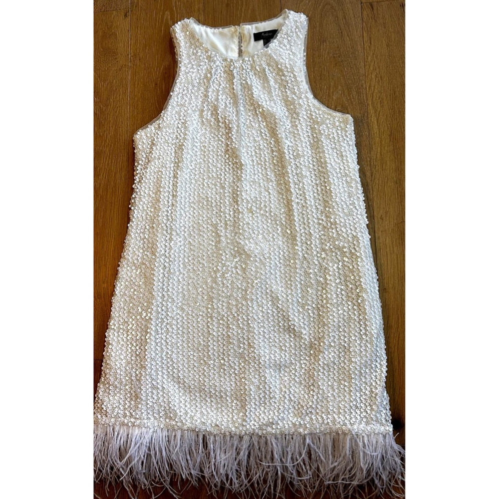 Aidan Mattox White Sequin Feather Hem Dress ✨ Cocktail Party Glam Size 6